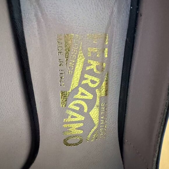 Salvatore Ferragamo Womens Calf Shoes Black Sz 7B - Picture 3 of 9